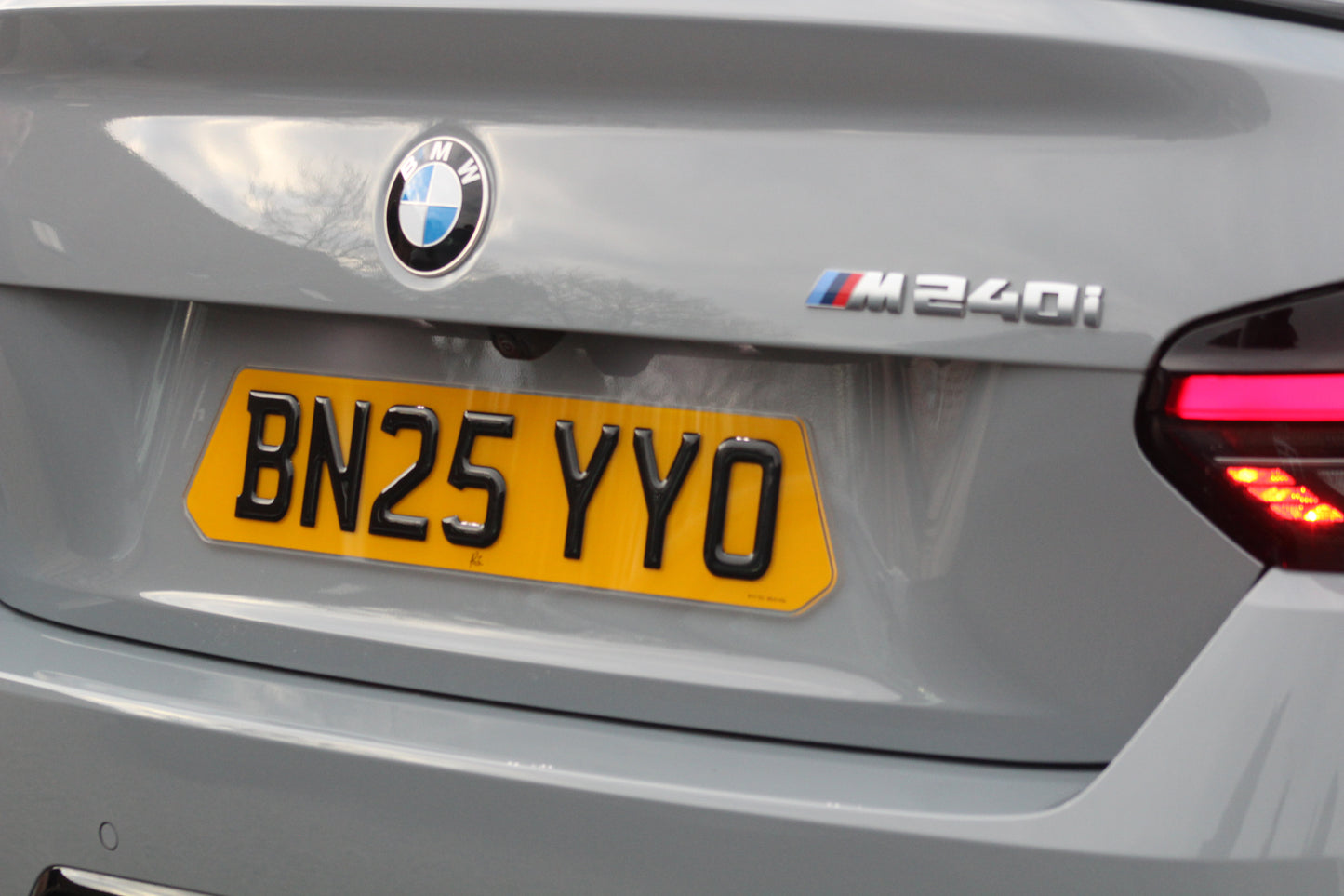 BMW M140i-M750i